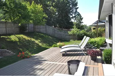 8501 W Cascade Oaks Ct, Franklin, WI 53132 - Photo 43