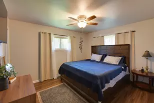 4625 W Parkland Ave, Brown Deer, WI 53223 - Photo 5