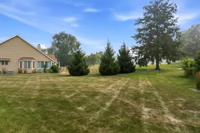 846  Shoal Crk #A, Racine, WI 53185 - Photo 21