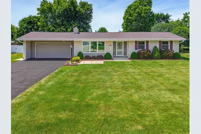 4921 S 123rd St, Greenfield, WI 53228 - Photo 1