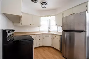 1537 S 96th St, West Allis, WI 53214 - Photo 25