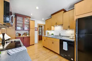 553 N 60th St, Wauwatosa, WI 53213 - Photo 13