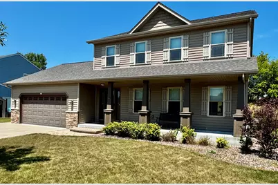 720  Summerset Dr, Johnson Creek, WI 53038 - Photo 1