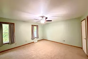 N164W20980 Glen Brooke Dr, Jackson, WI 53037 - Photo 15
