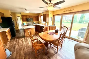 N164W20980 Glen Brooke Dr, Jackson, WI 53037 - Photo 5