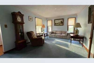3167 S 84th St, Milwaukee, WI 53227 - Photo 9