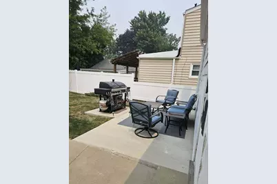 3167 S 84th St, Milwaukee, WI 53227 - Photo 7