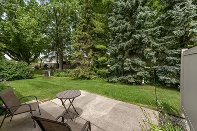 626 W Prospect St, Hartford, WI 53027 - Photo 17