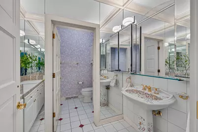 2810 W Golf Cir, Mequon, WI 53092 - Photo 23