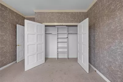 2810 W Golf Cir, Mequon, WI 53092 - Photo 29