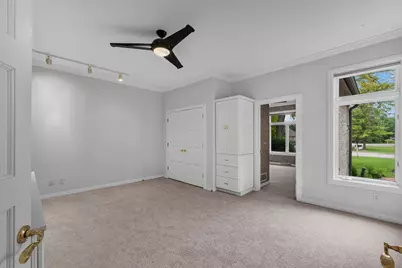 2810 W Golf Cir, Mequon, WI 53092 - Photo 25