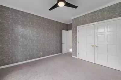 2810 W Golf Cir, Mequon, WI 53092 - Photo 27