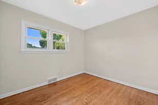 9417 W Schlinger Ave, West Allis, WI 53214 - Photo 17