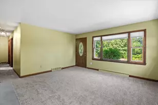 S78W20783 Hillendale Dr, Muskego, WI 53150 - Photo 9