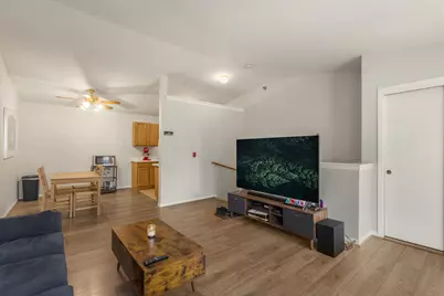 8581  Lexington Pl #4, Pleasant Prairie, WI 53158 - Photo 7