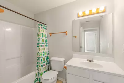8581  Lexington Pl #4, Pleasant Prairie, WI 53158 - Photo 13