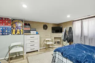 6235 N 95th St, Milwaukee, WI 53225 - Photo 23
