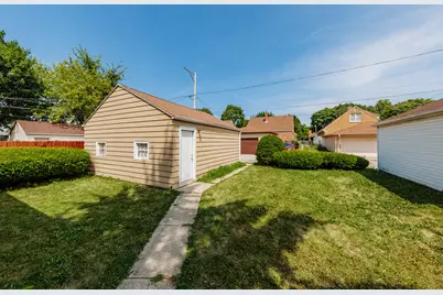 3536 S 16th St, Milwaukee, WI 53221 - Photo 19