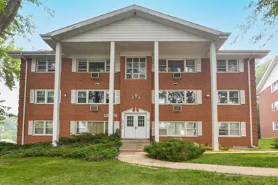 245  Country Club Dr #2C, Lake Geneva, WI 53147 - Photo 1