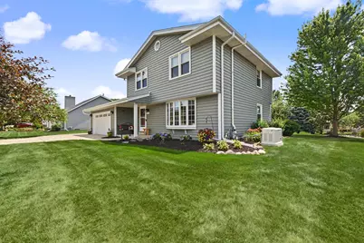 3269 E Carollton Dr, Oak Creek, WI 53154 - Photo 43