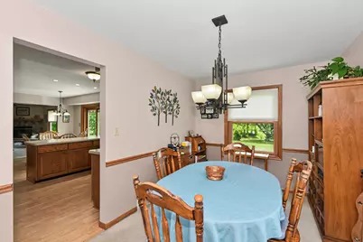 3269 E Carollton Dr, Oak Creek, WI 53154 - Photo 15