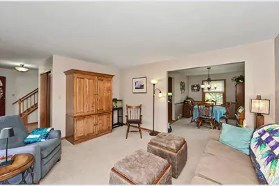3269 E Carollton Dr, Oak Creek, WI 53154 - Photo 11