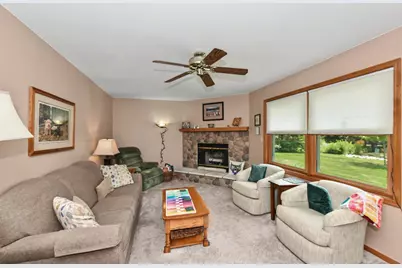 3269 E Carollton Dr, Oak Creek, WI 53154 - Photo 19