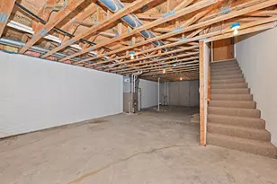 6235 S Creekside Dr, Cudahy, WI 53110 - Photo 21