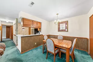 374 Park Hill Dr, Pewaukee, WI 53072 - Photo 7