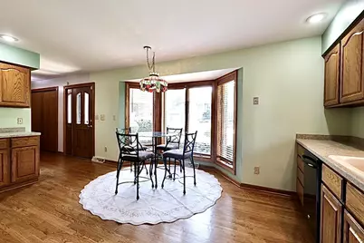 9009  33rd Ave, Kenosha, WI 53142 - Photo 5