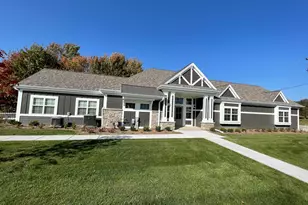 W214N4987 Casey Ct, Menomonee Falls, WI 53051 - Photo 29