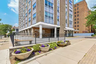 1707 N Prospect Ave, Milwaukee, WI 53202 - Photo 27