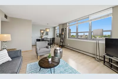 1707 N Prospect Ave #6C, Milwaukee, WI 53202 - Photo 5