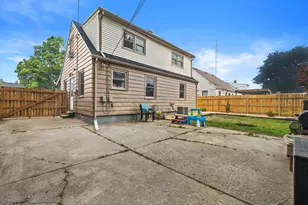 7927 23rd Ave, Kenosha, WI 53143 - Photo 29