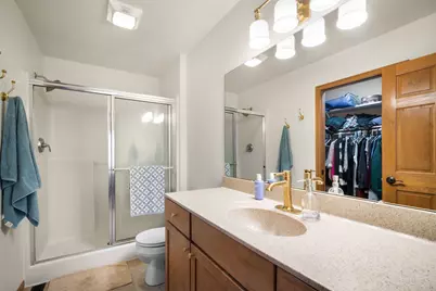 7190  Belle Fontaine Blvd, Middleton, WI 53562 - Photo 23