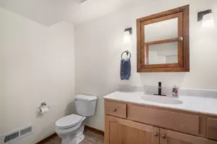 7190 Belle Fontaine Blvd, Middleton, WI 53562 - Photo 27
