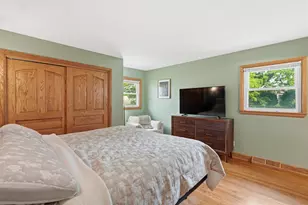 N52W15412 El Rio Dr, Menomonee Falls, WI 53051 - Photo 15