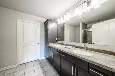 N54W35199  Coastal Ave #42-02, Oconomowoc, WI 53066 - Photo 11
