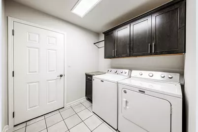 N54W35199  Coastal Ave #42-02, Oconomowoc, WI 53066 - Photo 15