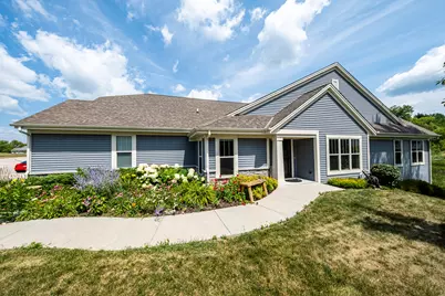 N54W35199  Coastal Ave #42-02, Oconomowoc, WI 53066 - Photo 35