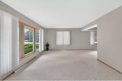 1217  Fariway Dr, Racine, WI 53405 - Photo 3