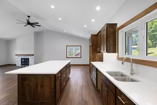 407 McCormick Pl, Chaseburg, WI 54621 - Photo 5