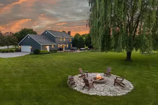11912 N Lantern Ln, Mequon, WI 53092 - Photo 37