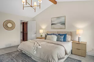 11912 N Lantern Ln, Mequon, WI 53092 - Photo 17