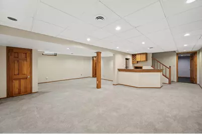 11912 N Lantern Ln, Mequon, WI 53092 - Photo 29