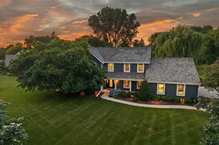 11912 N Lantern Ln, Mequon, WI 53092 - Photo 45