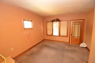 1235 Monroe Ave, South Milwaukee, WI 53172 - Photo 5