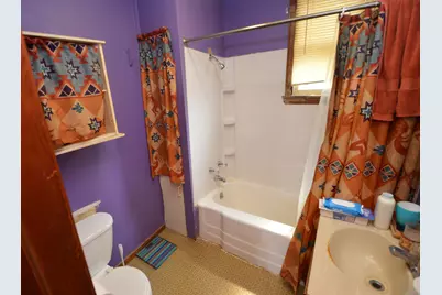 1235  Monroe Ave, South Milwaukee, WI 53172 - Photo 11