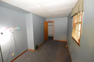 1235 Monroe Ave, South Milwaukee, WI 53172 - Photo 7