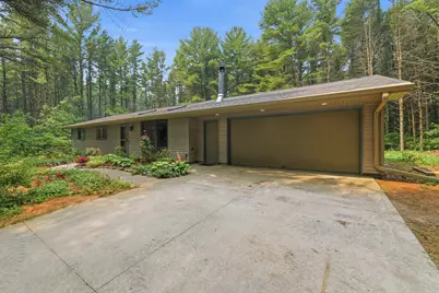 N1822  Nuestro Dr, Sheboygan, WI 53070 - Photo 25